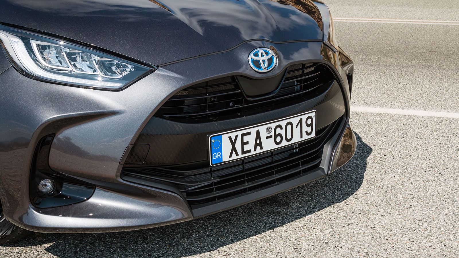 Toyota Yaris υβριδικό με 116 άλογα ή βενζίνη με 125 άλογα
