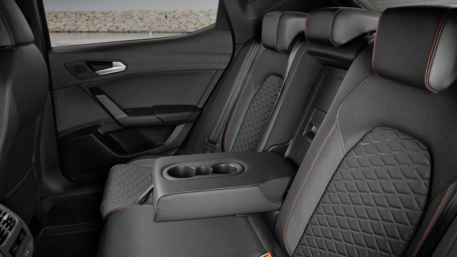 Νέο SEAT Leon: Κάτι παραπάνω από ένα ισπανικό Golf 