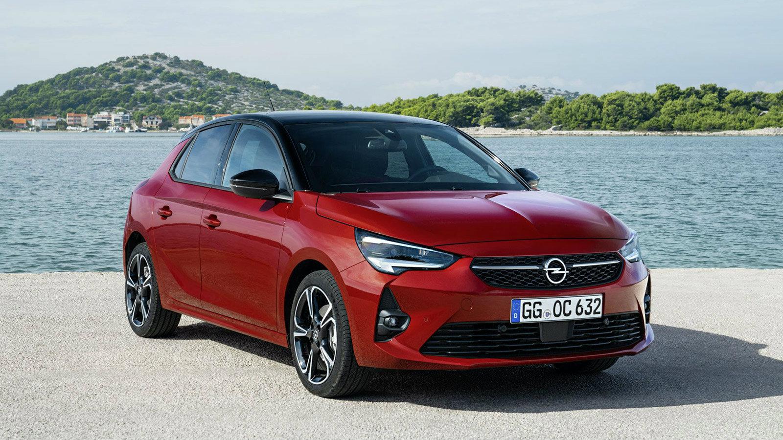 Το Corsa Ultimate διαθέτει στάνταρ ζάντες 17 ιντσών με την τιμή του στη Γερμανία να ξεκινά από 23.870 ευρώ.