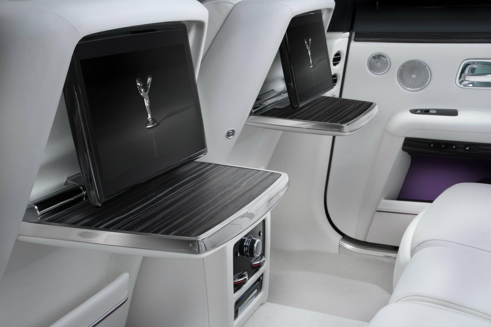 Ντεμπούτο για τη νέα Rolls-Royce Ghost