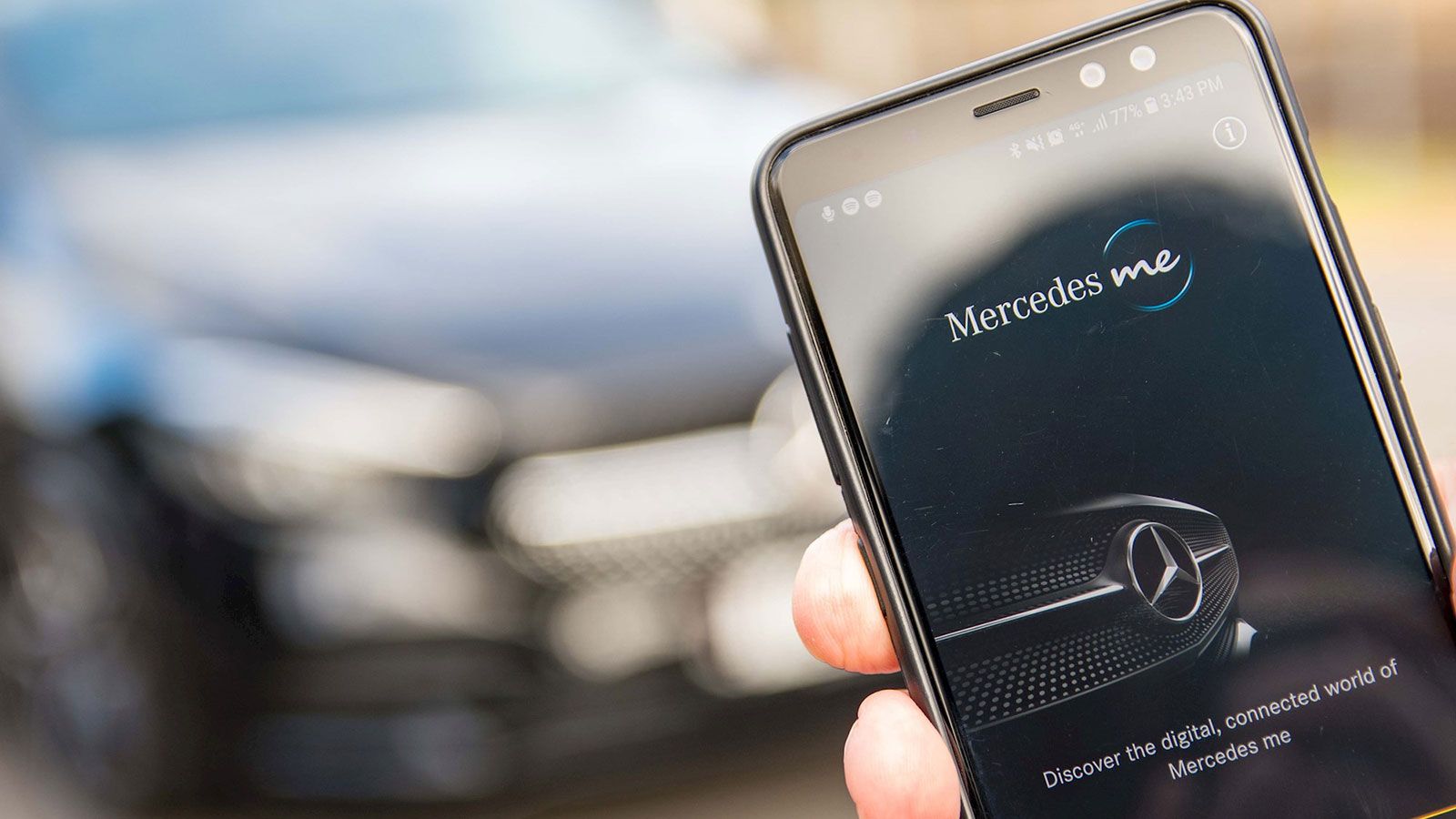 Με το Mercedes me App μπορείτε μεταξύ άλλων να βλέπετε την τρέχουσα κατάσταση της A-Class, να την ξε/κλειδώνετε, και να ενεργοποιείτε τον προκλιματισμ