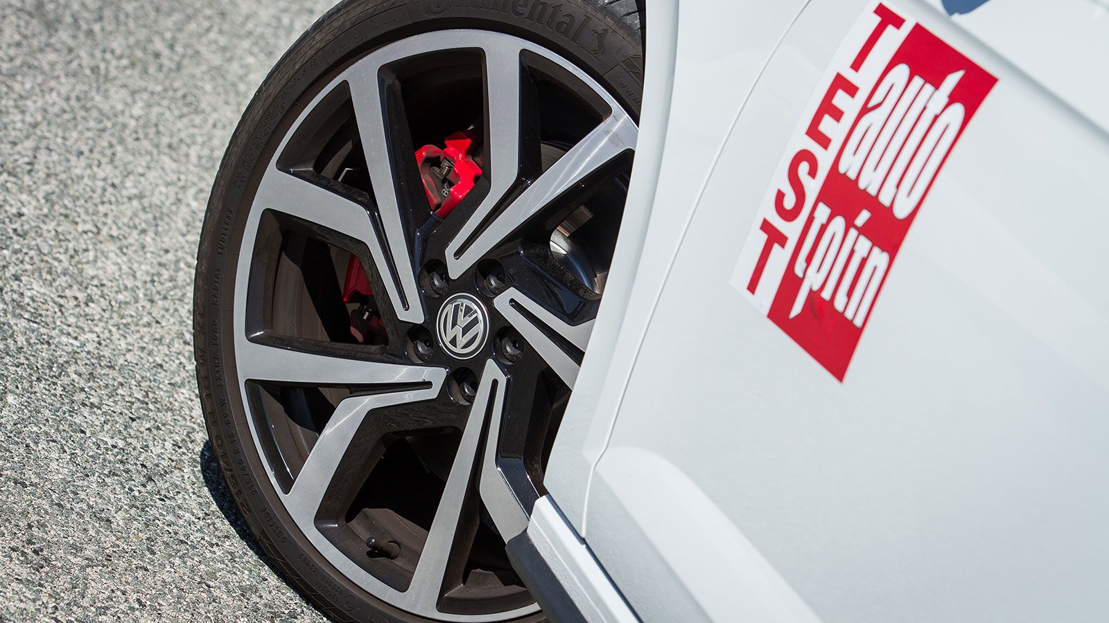 Ford Fiesta ST Vs Volkswagen Polo GTI