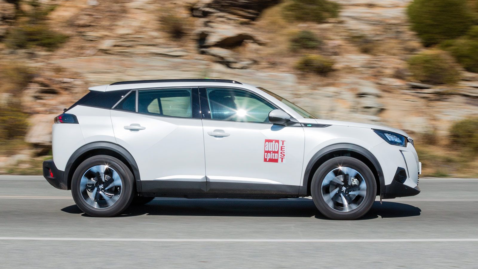 Kia e-Niro Vs Peugeot e-2008