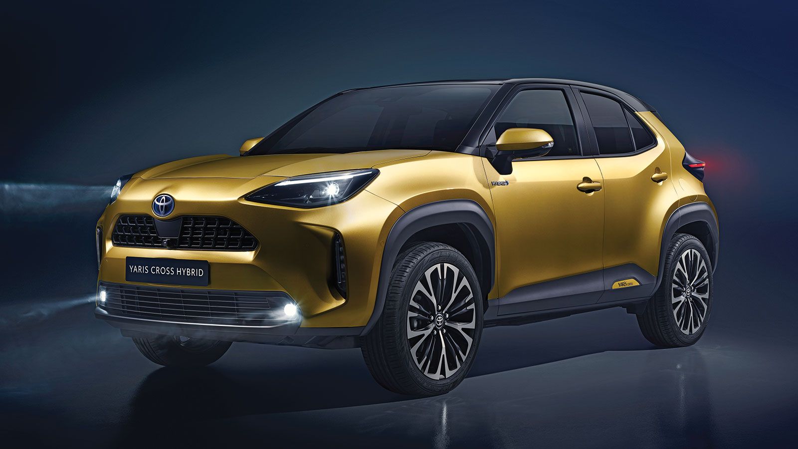 Το Yaris Cross θα διαθέτει και «έξυπνη» τετρακίνηση σε συνδυασμό με το υβριδικό σύστημα κίνησης της μάρκας των 116 ίππων. 