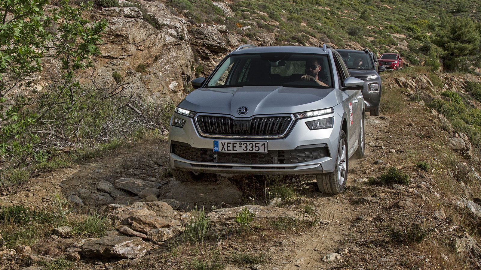 Το Kamiq χάρη στη μεγάλη απόσταση από το έδαφος (188 χλστ.) και τις καλές γωνίες αναρρίχησης είναι εξαιρετικό στα κακοτράχαλα σημεία.