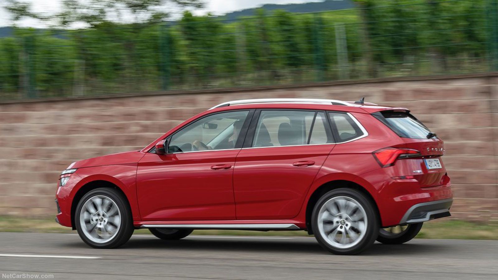 Υπάρχει και 1,6 TDI turbodiesel κινητήρας 116 ίππων στην γκάμα του Skoda 
Kamiq, αποτελώντας μια εξαιρετική επιλογή για τους «χιλιομετροφάγους». Τραβ