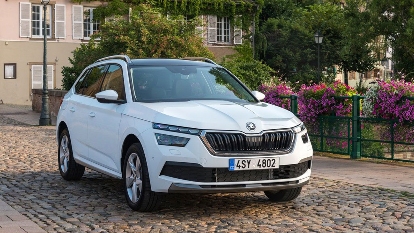 To Skoda Kamiq με τον 1.000άρη TSI κινητήρα των 95 ίππων υπόσχεται ισορροπία μεταξύ απόδοσης και οικονομίας, ενώ έχει και εξαιρετικό value for money μ
