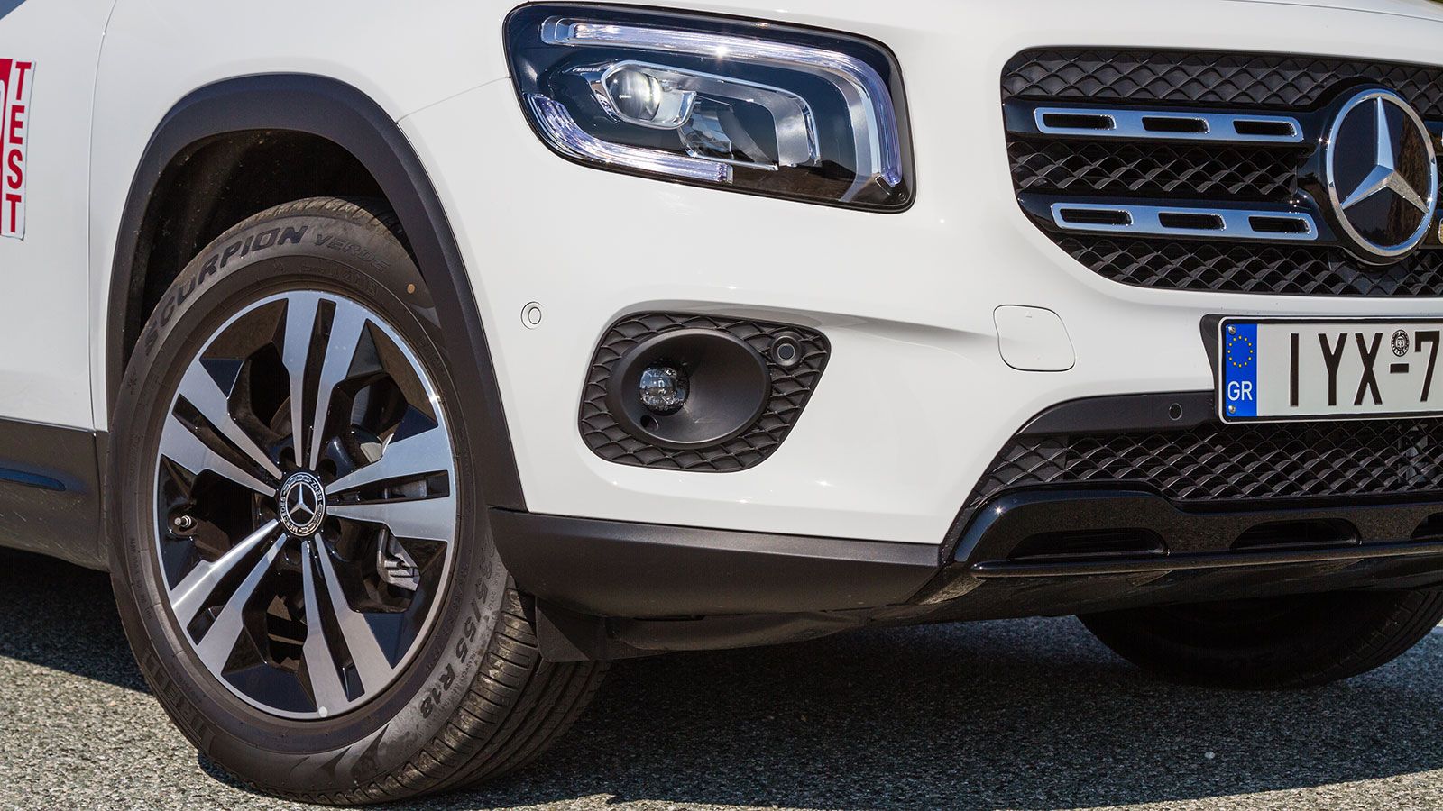 GLA ή GLB: Τι Mercedes SUV να αγοράσω;