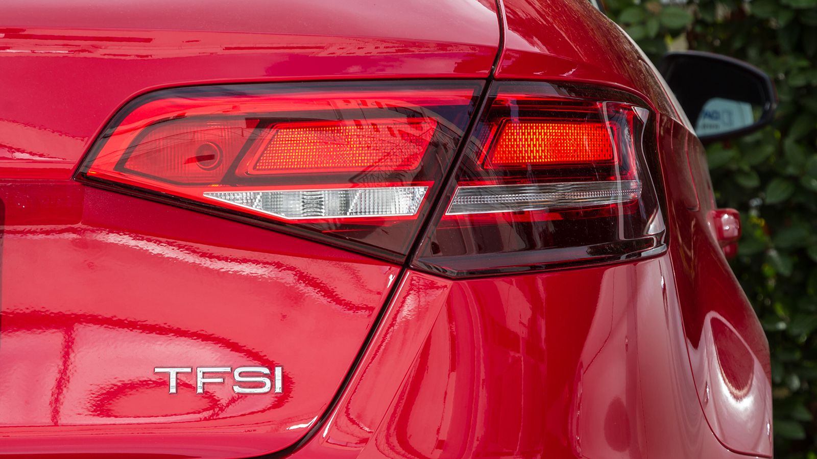 Audi A3 Vs Νέο VW Golf