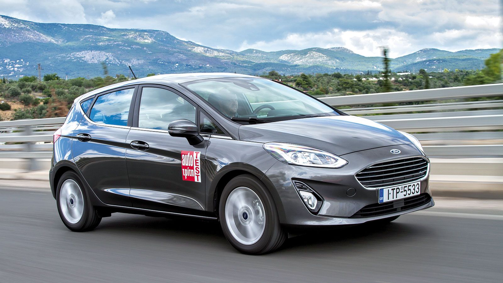 Το βενζινοκίνητο Ford Fiesta με τον 1,0 λτ. κινητήρα των 140 ίππων, είναι το πιο ήσυχο μικρό, τόσο στα 100, όσο και στα 120 χλμ./ώρα.