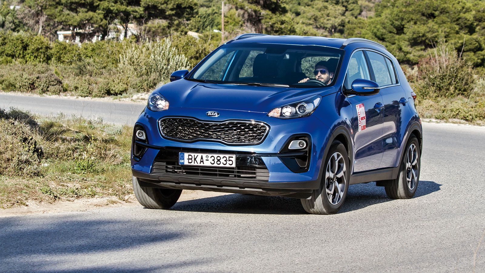Kia Sportage Vs Mitsubishi Eclipse Cross Vs Nissan Qashqai