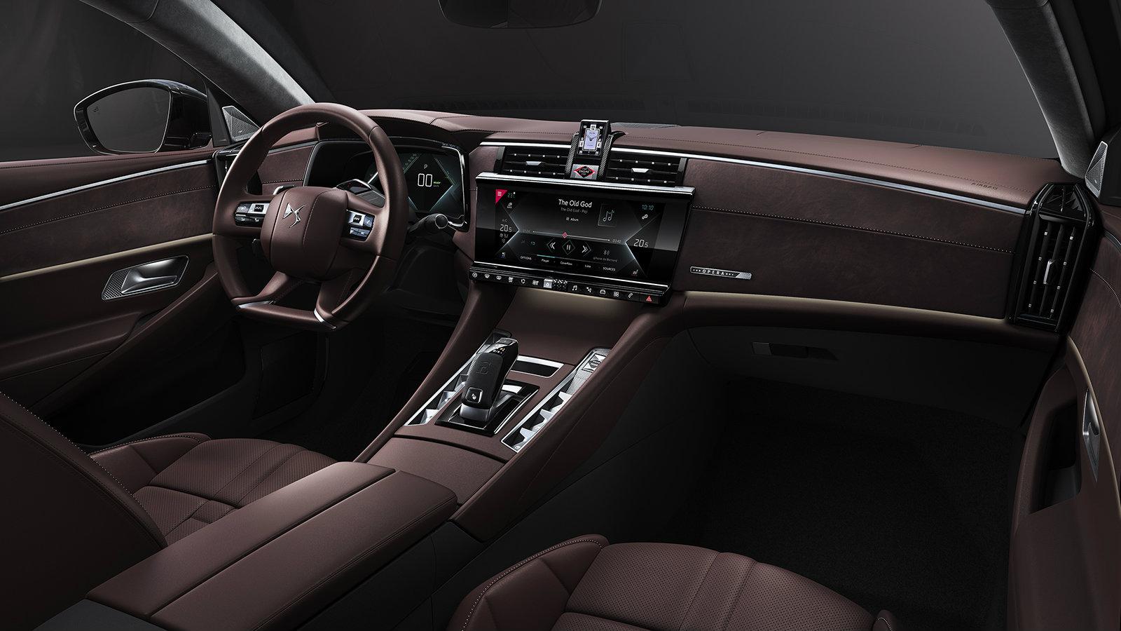 Νέο DS 9 σεντάν