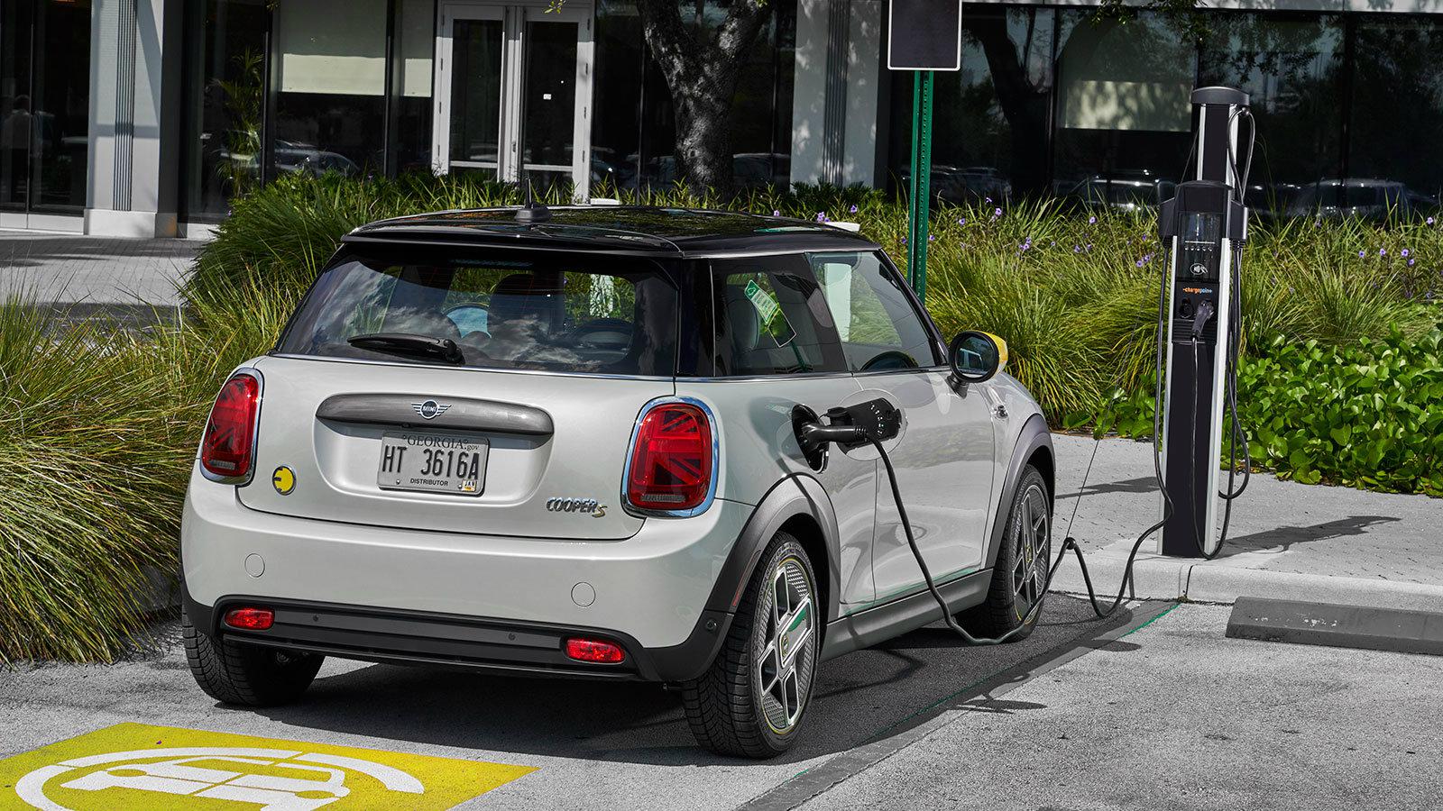 2η Διεθνής Έκθεση Αυτοκινήτου του AutoΤρίτη