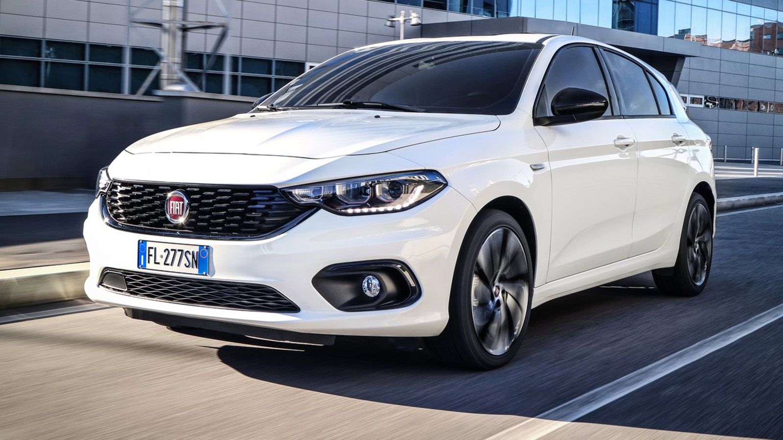 Το Tipo hatchback.