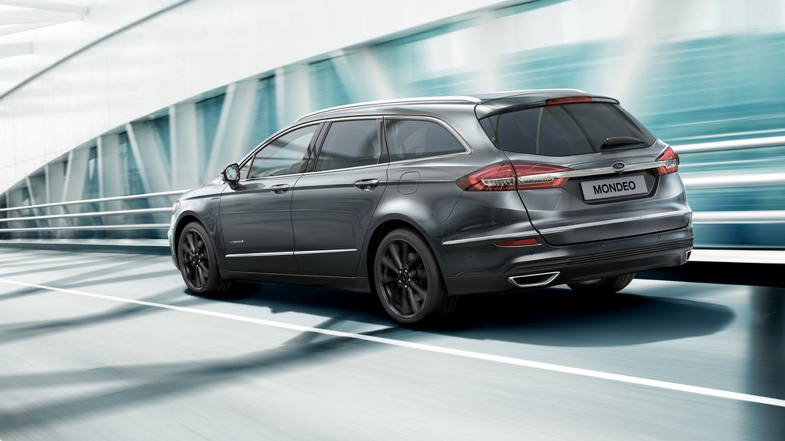 To Mondeo wagon θα αντικατασταθεί στο μέλλον από το επερχόμενο Stormtrak.