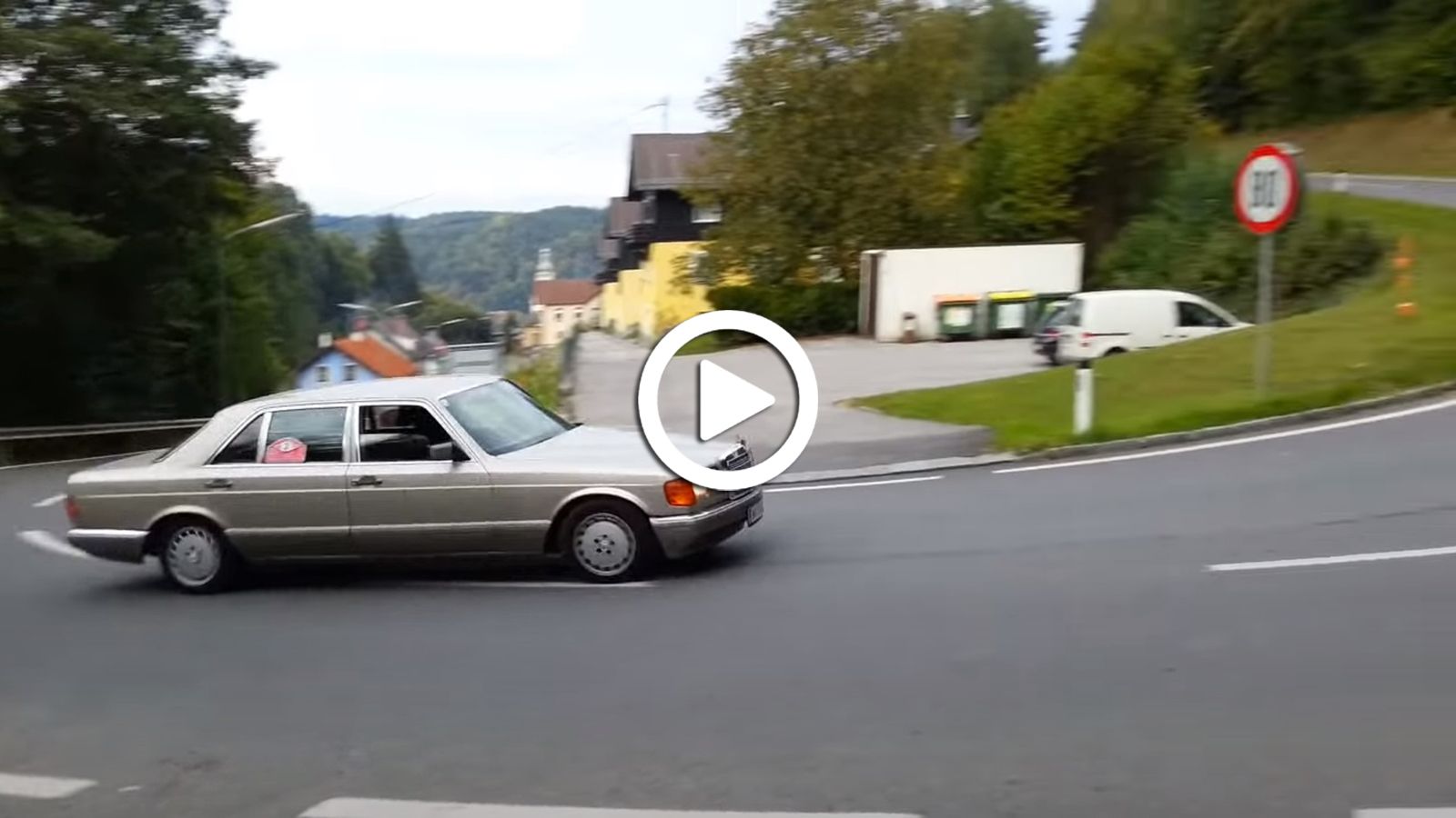 Και οι κλασικές Mercedes 500 SEL έχουν ψυχή!