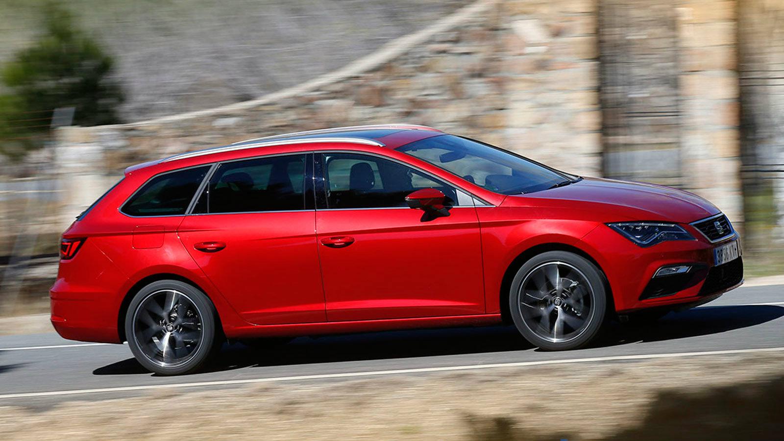 To SEAT Leon, που κινείται (και) με φυσικό αέριο προσφέρεται και σε πρακτική έκδοση station wagon.