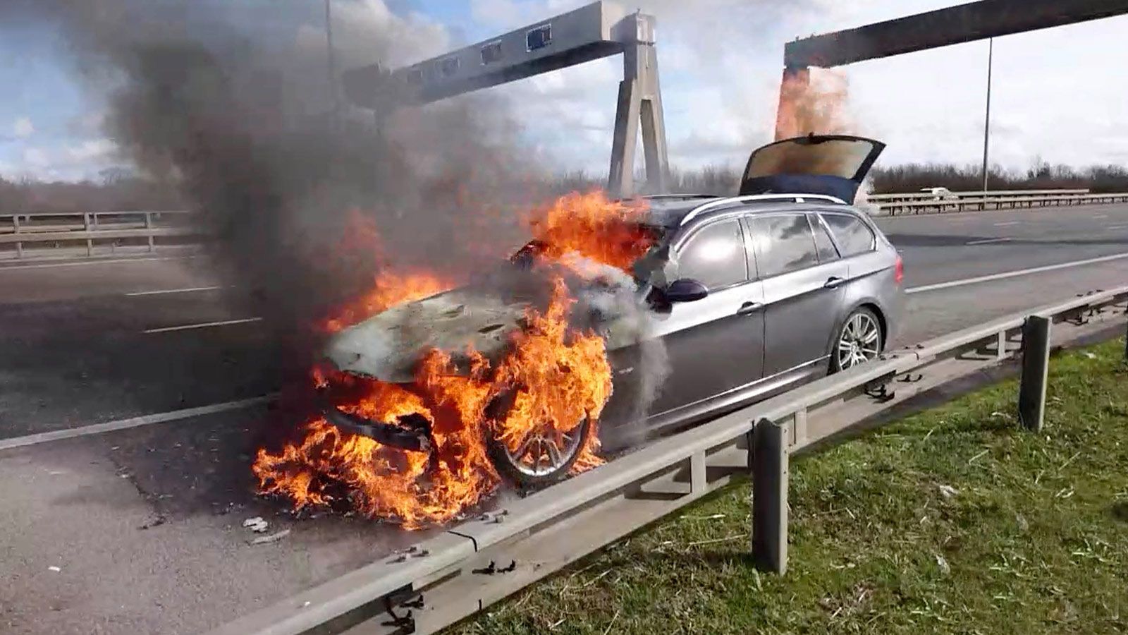 Γιατί η BMW δεν κάνει ανάκληση;