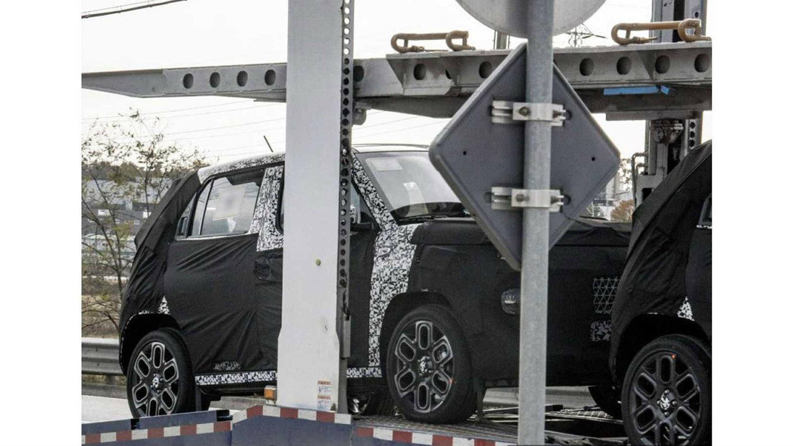 Τα πρωτότυπα καταγράφηκαν από το φωτογραφικό φακό του χρήση του Instagram Shingeun_pic.