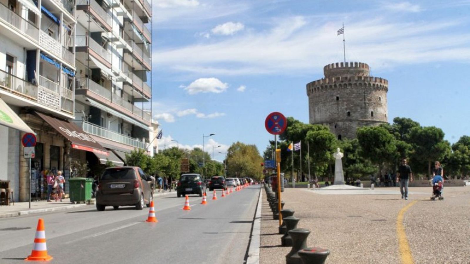 Στο οδόστρωμα ο ποδηλατόδρομος της Λ.Νίκης