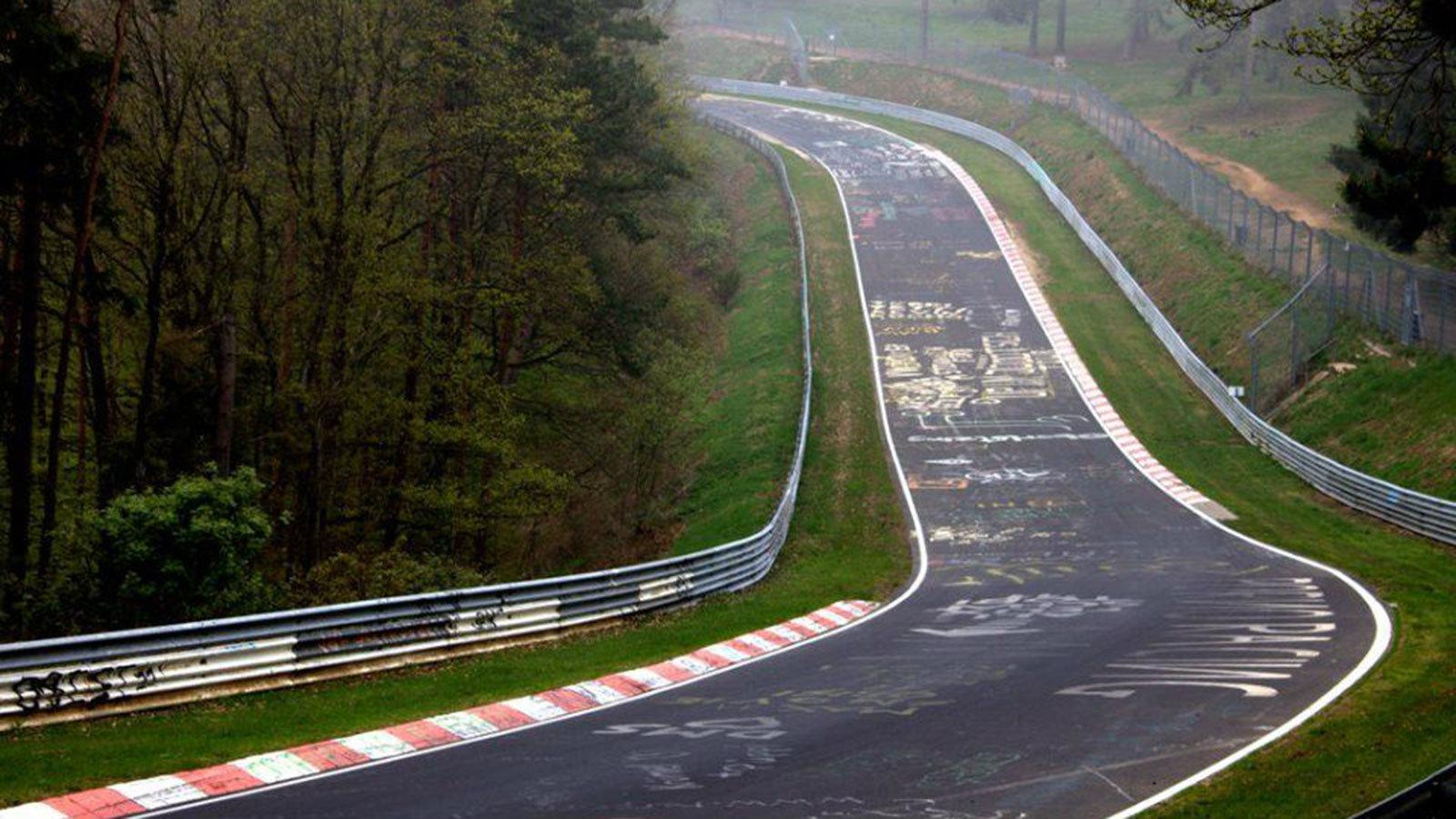 Η συγκεκριμένη πίστα παραμένει η Μέκκα των αυτοκινητοβιομηχανιών.