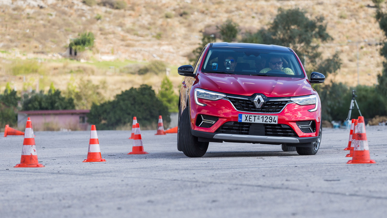 Elk test στo νέο Renault Arkana