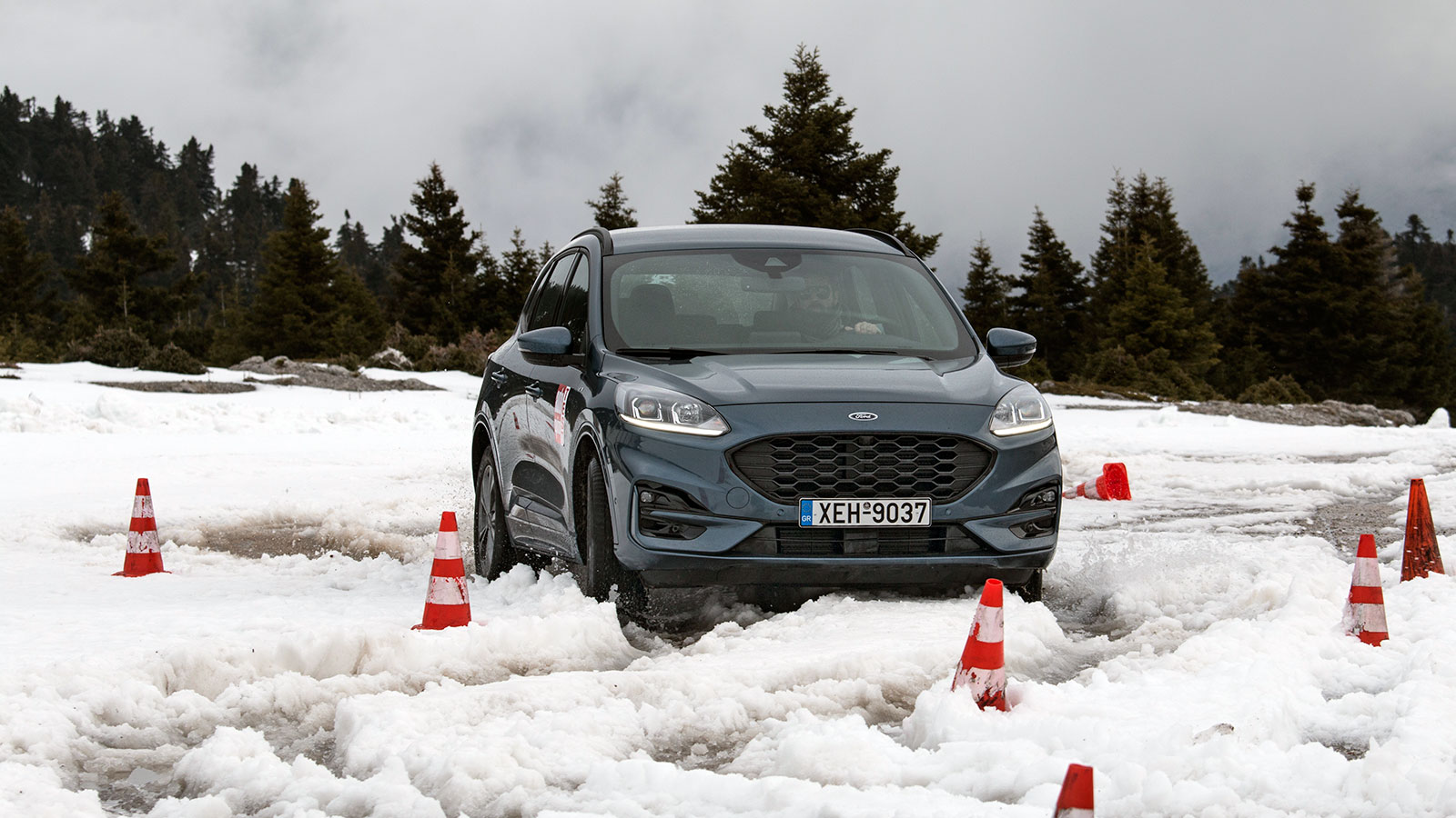 Mega Test: Με 10 οικογενειακά SUV σε χιόνια, λάσπη & πάγο