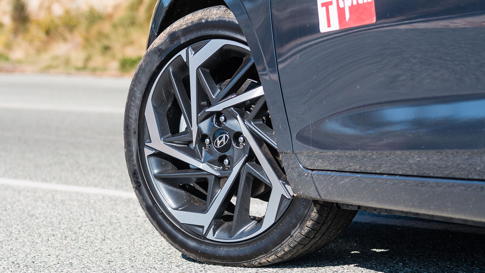 Το νέο Yaris απέναντι στα i20, Corsa & Polo