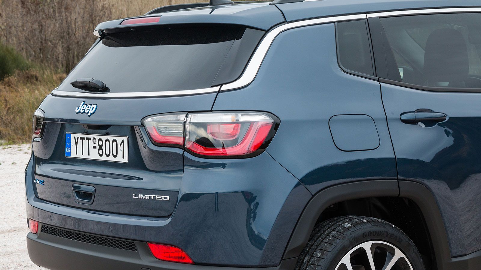 Δοκιμή: Νέο Jeep Compass 4xe με 190 PS