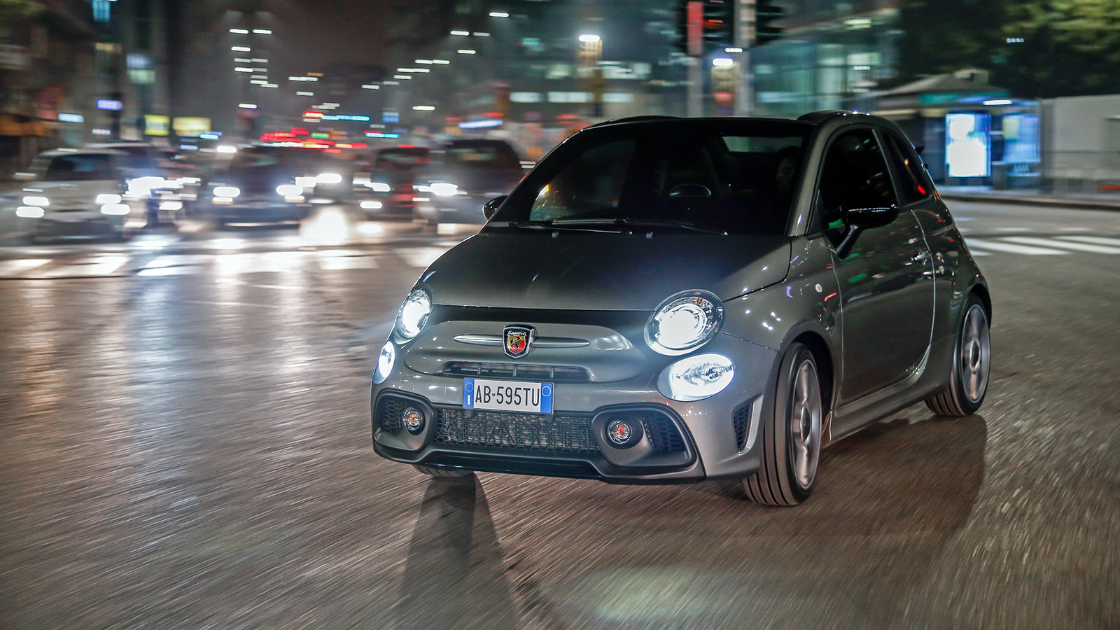 Νέα γκάμα Abarth 595: Με «Scorpion» mode