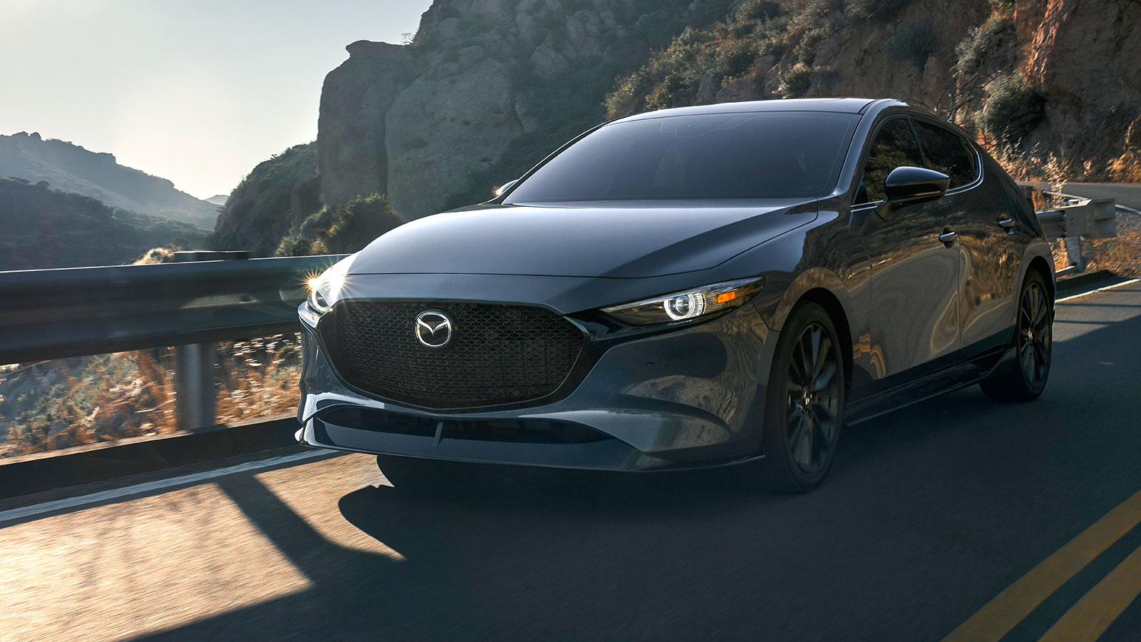 Ετοιμάζεται για βRωμόγκαζα η Mazda - Κατοχύρωσε το «R»