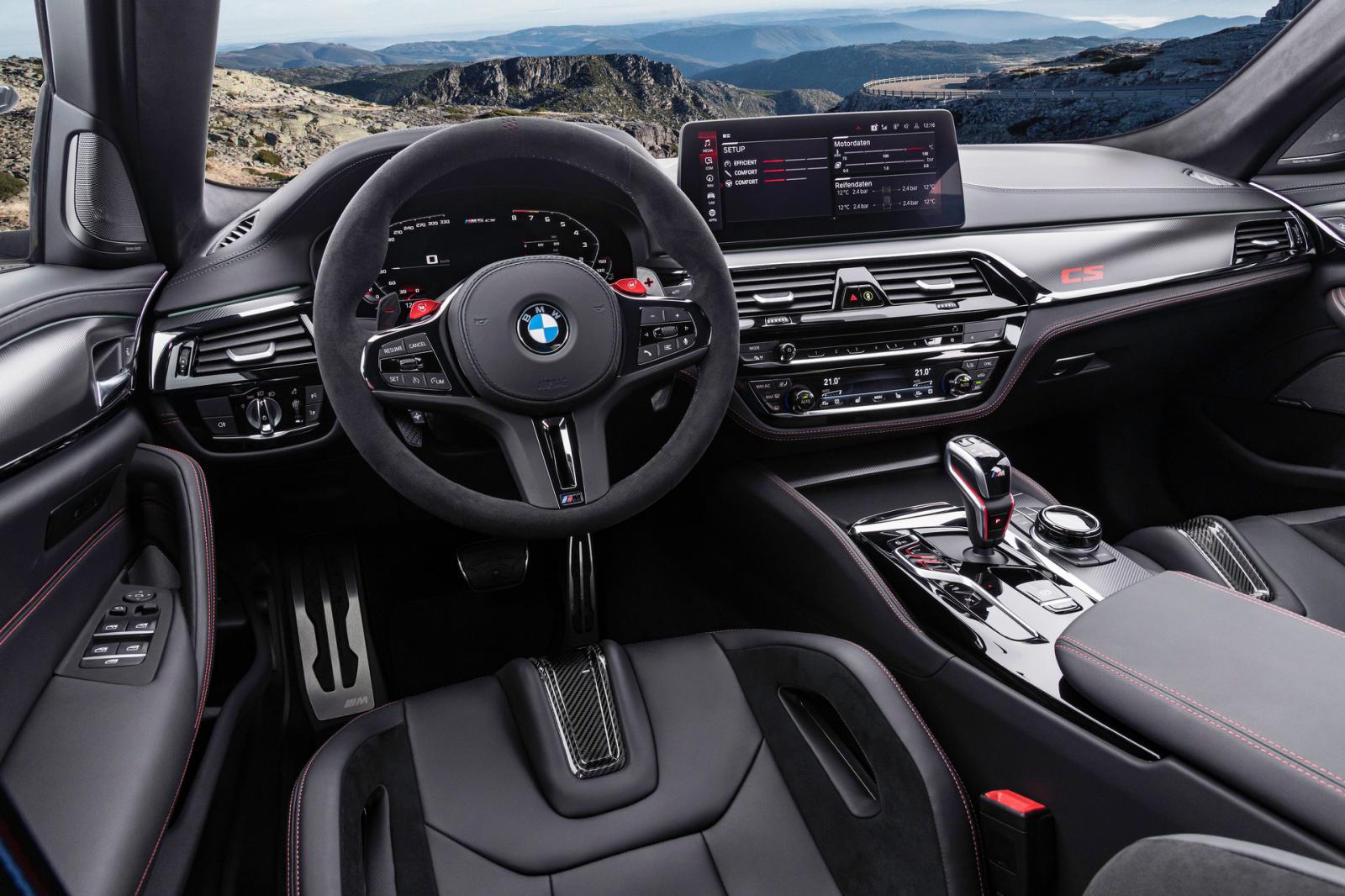 Πρεμιέρα για την BMW M5 CS