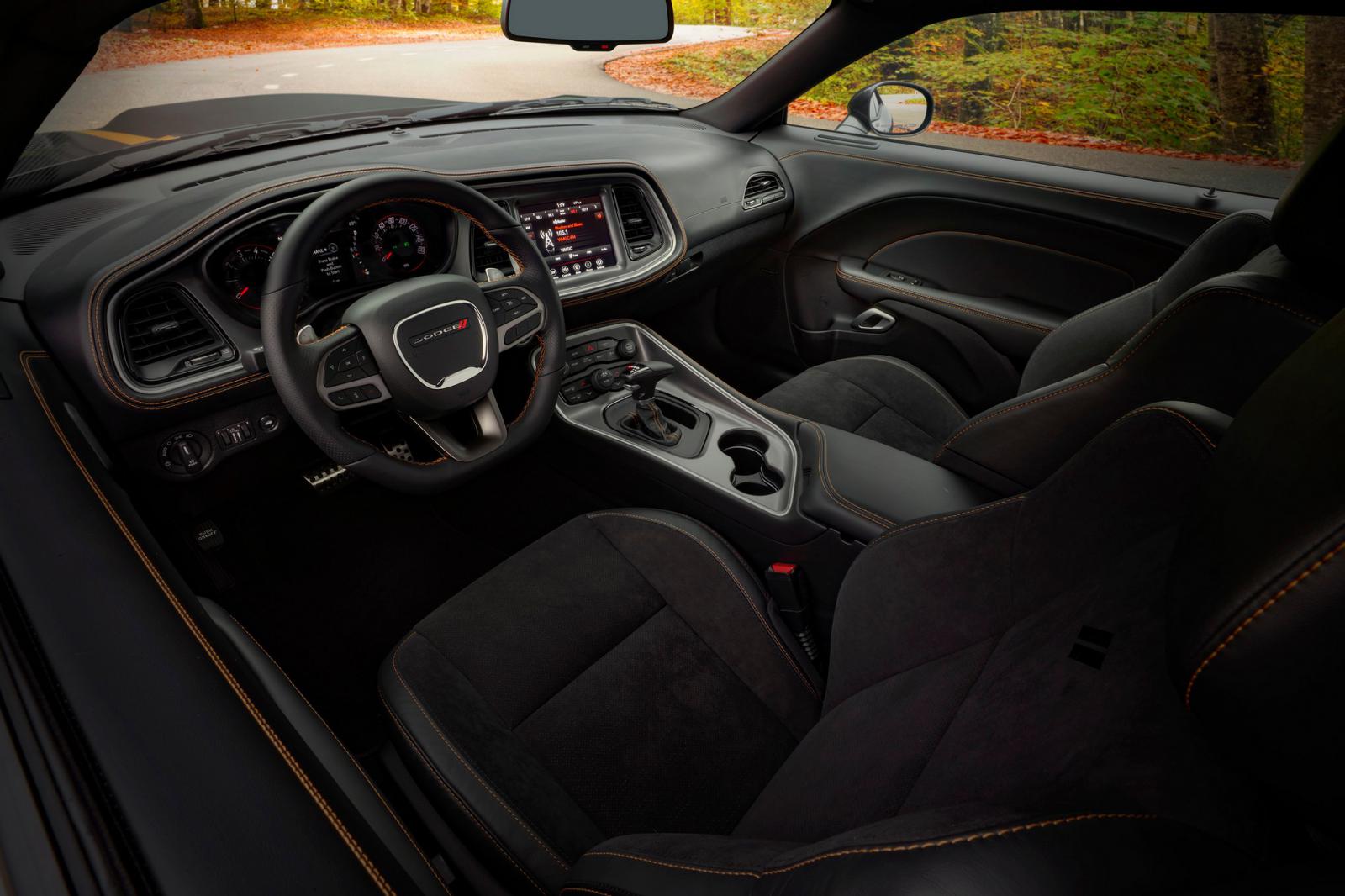 Τα Dodge Charger και Challenger αποκτούν δυο νέες εκδόσεις