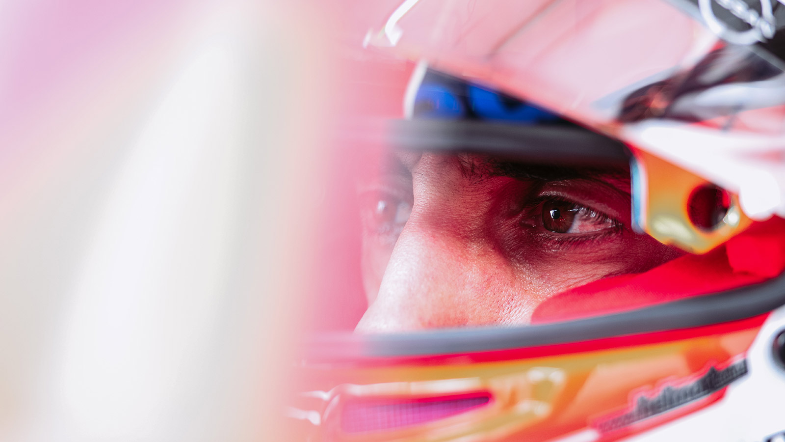 Η Nissan βελτιώνει τον εγκέφαλο των οδηγών της!