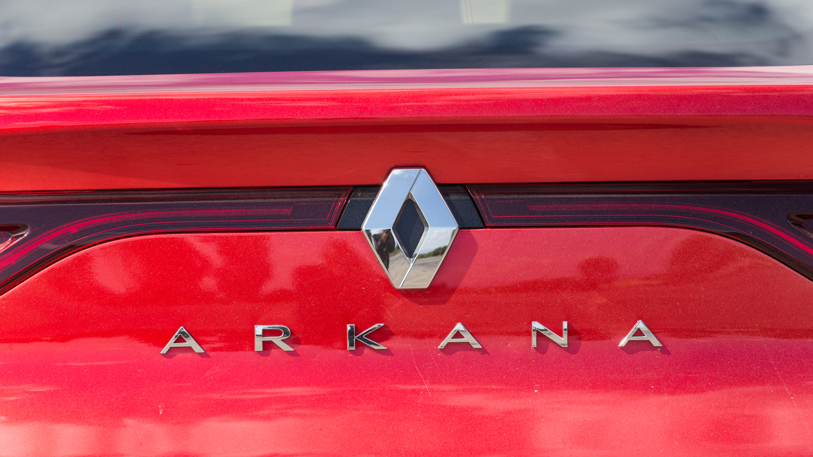 Δοκιμή: Ήπια υβριδικό Renault Arkana με 140 PS