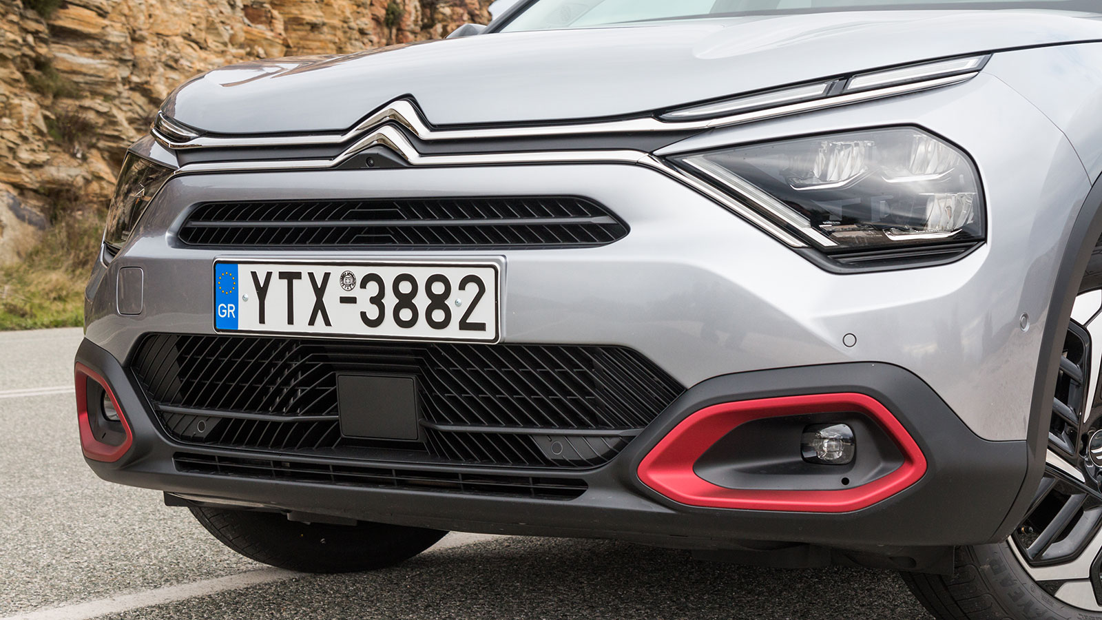 Δοκιμή: Νέο Citroen C4 C-Cross με 130 PS