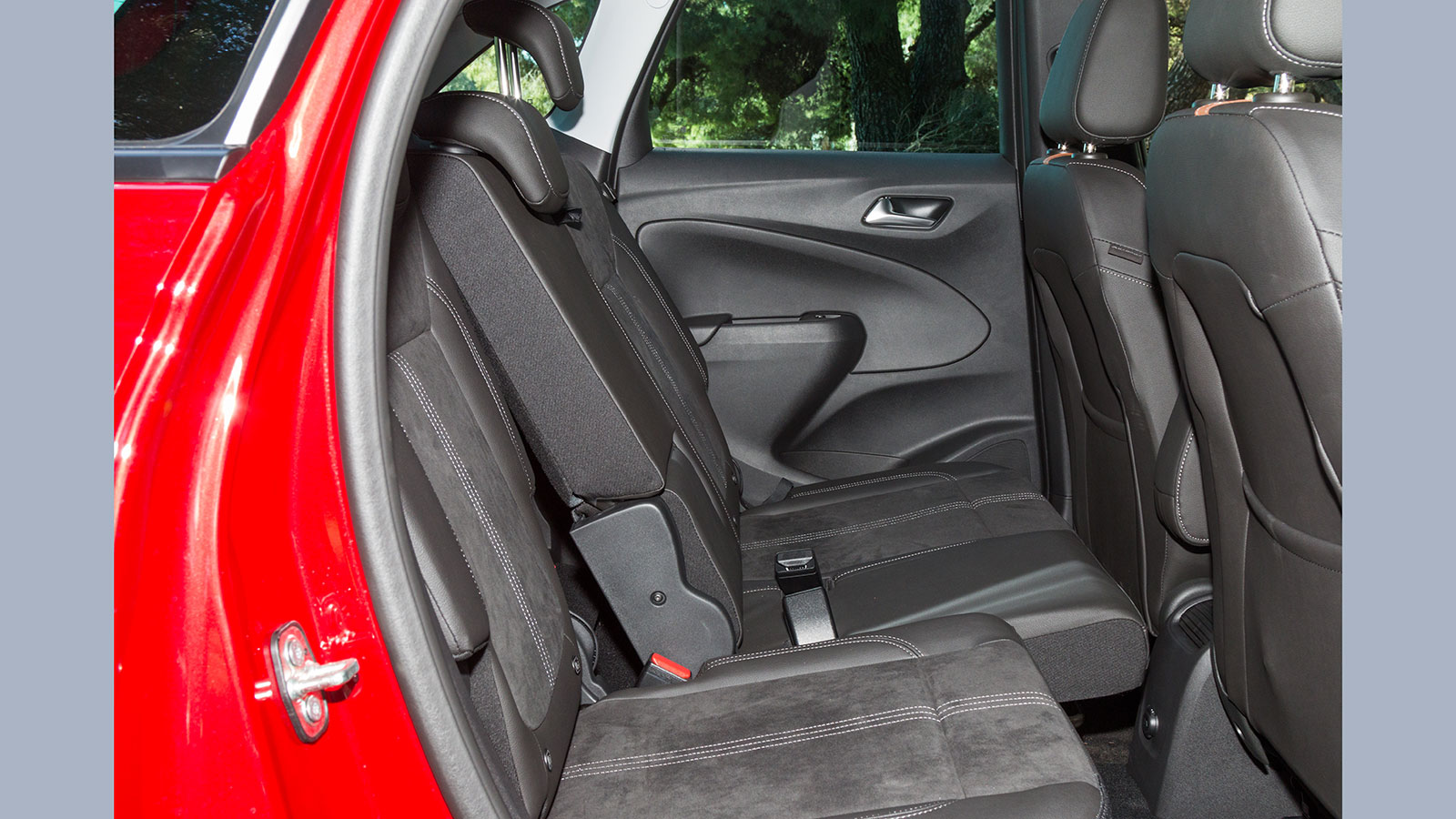 Opel Crossland που καίει λιγότερο ή Fiat 500Χ με top τιμή;