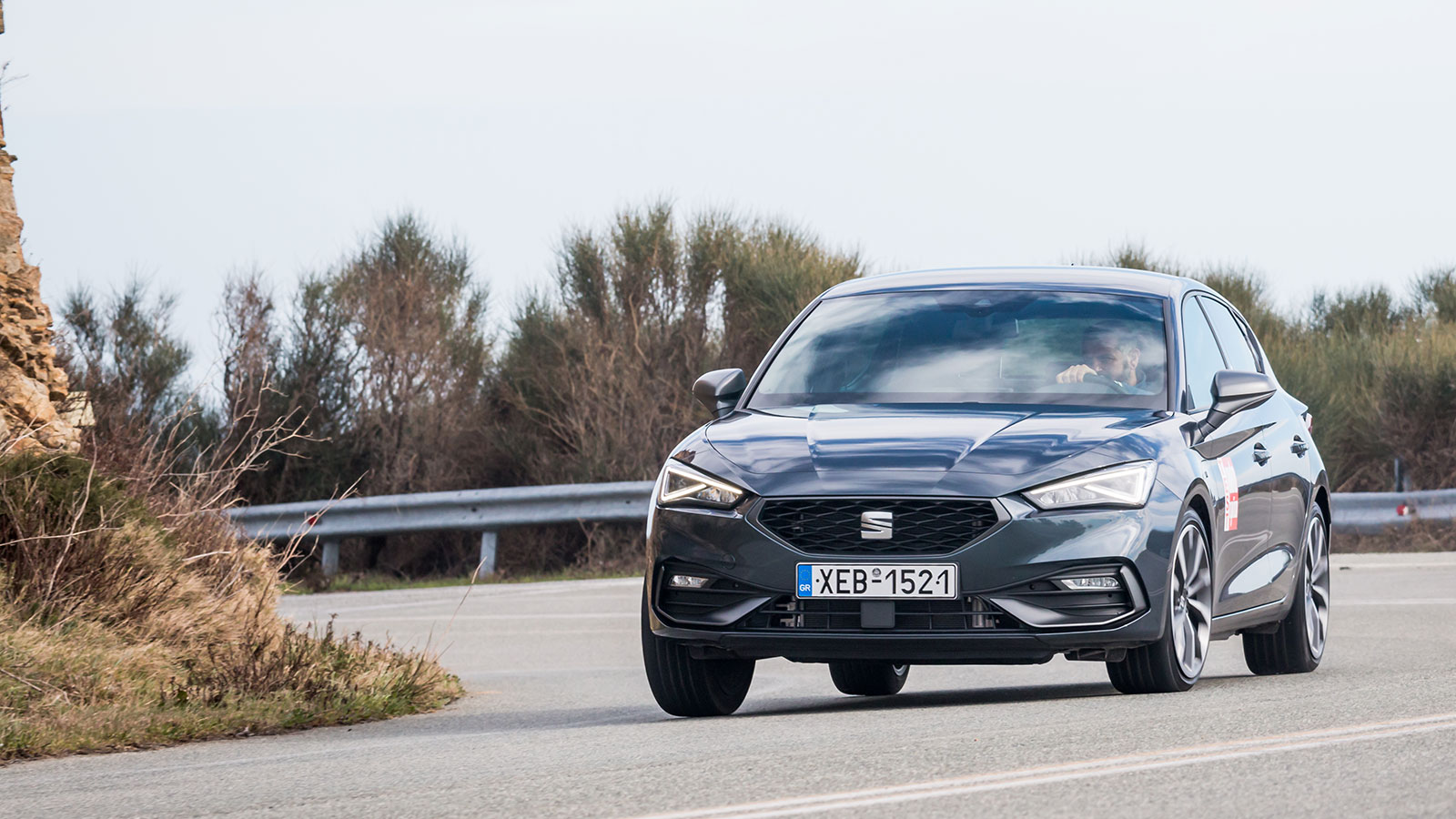 SEAT Leon e-Hybrid ή CUPRA Leon e-Hybrid;