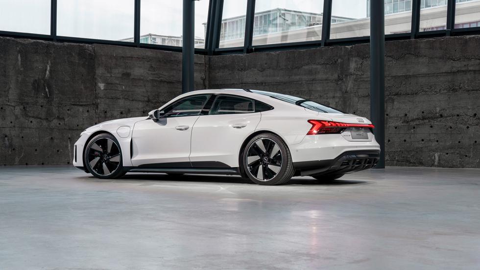 Επίσημο: Νέο Audi e-tron GT (+video)