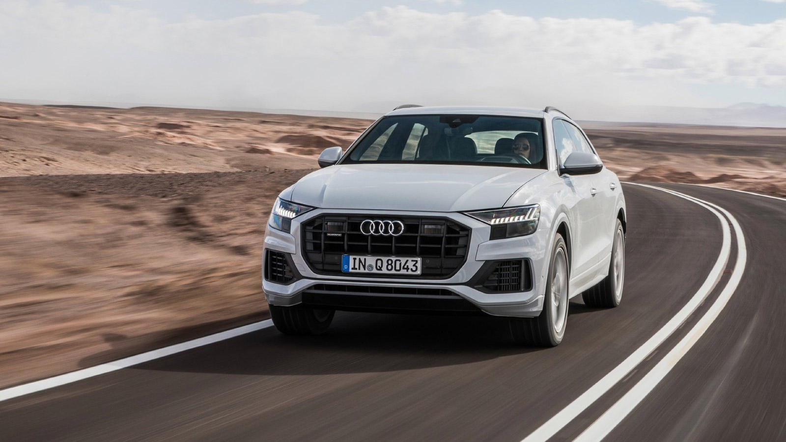 Βλέπετε το τρέχον Audi Q8.