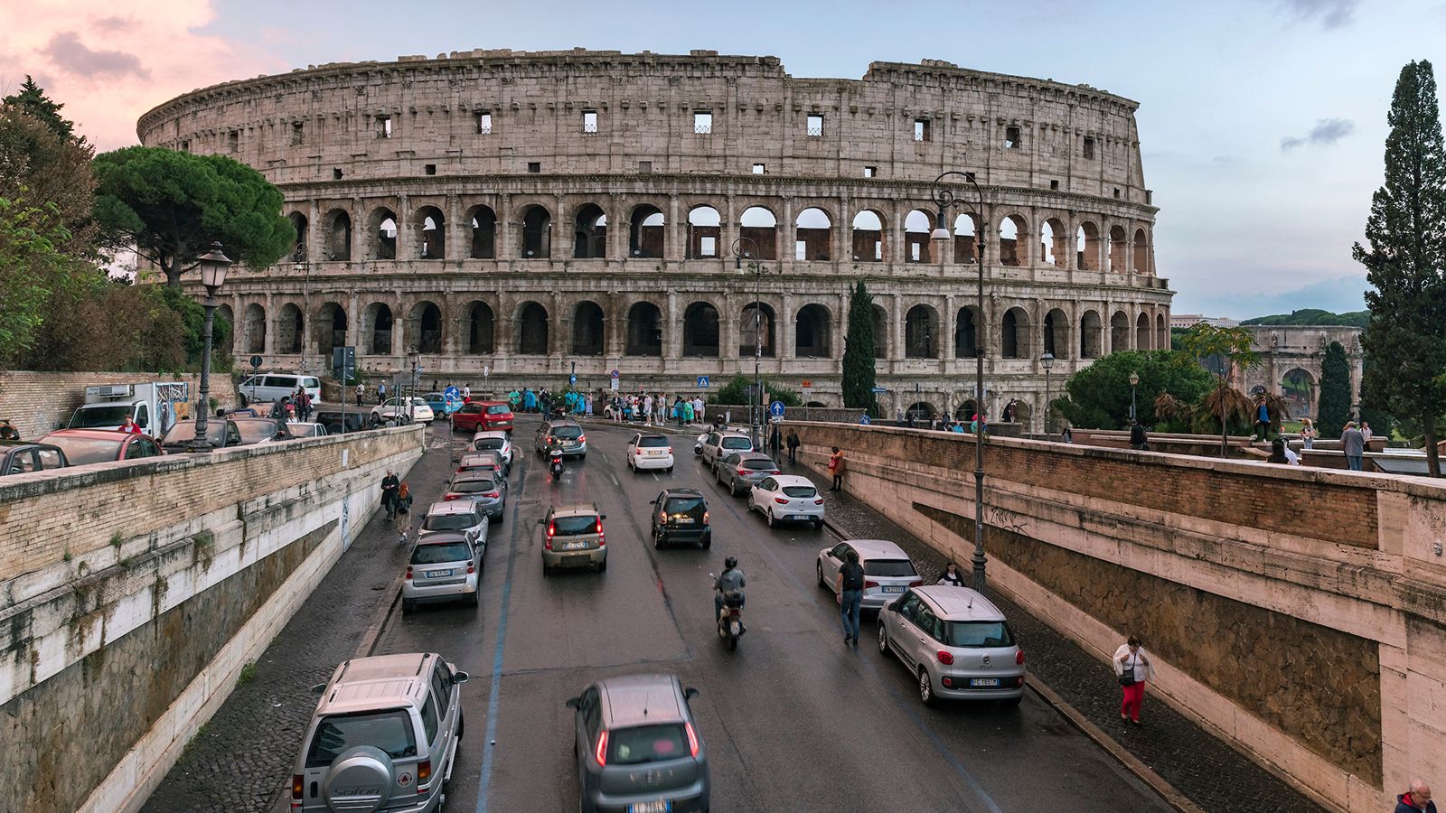 Ιταλία: Επιδοτήσεις σε ηλεκτρικά, Euro 6 αλλά και... μεταχειρισμένα!