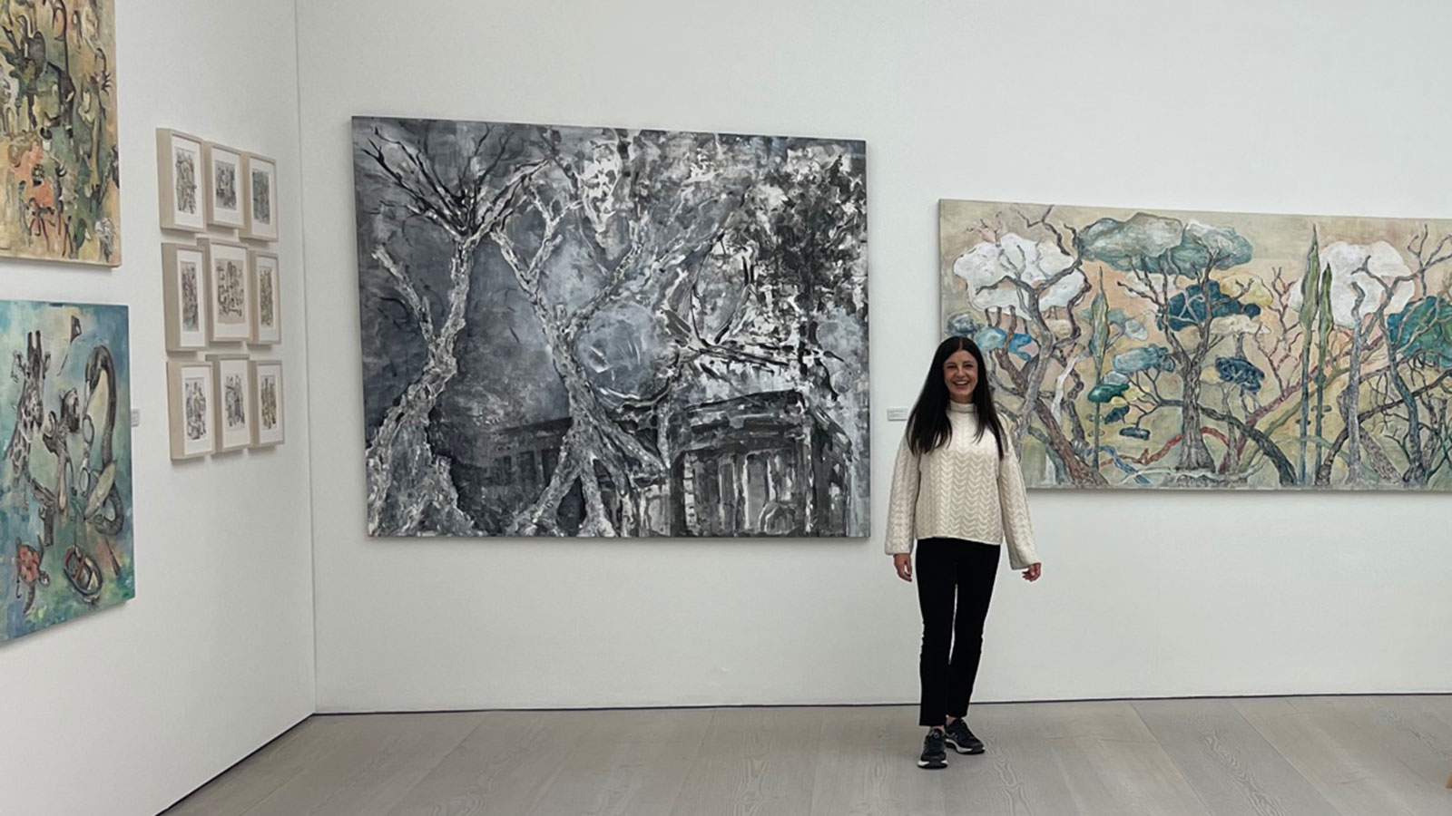 Η Ντένη Θεοχαράκη στη Saatchi Gallery του Λονδίνου