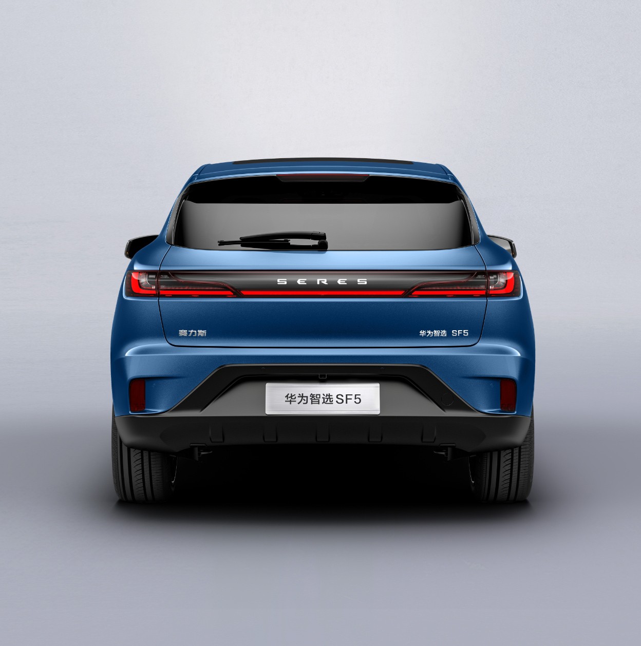 Η Huawei παρουσίασε το πρώτο της αυτοκίνητο!