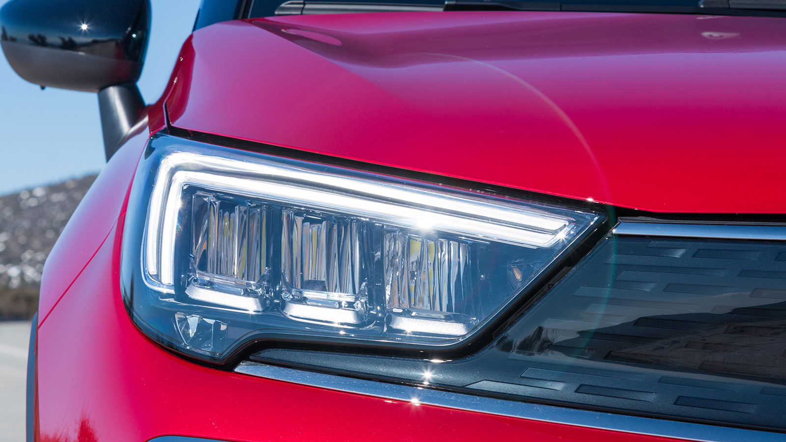 Opel Crossland που καίει λιγότερο ή Fiat 500Χ με top τιμή;