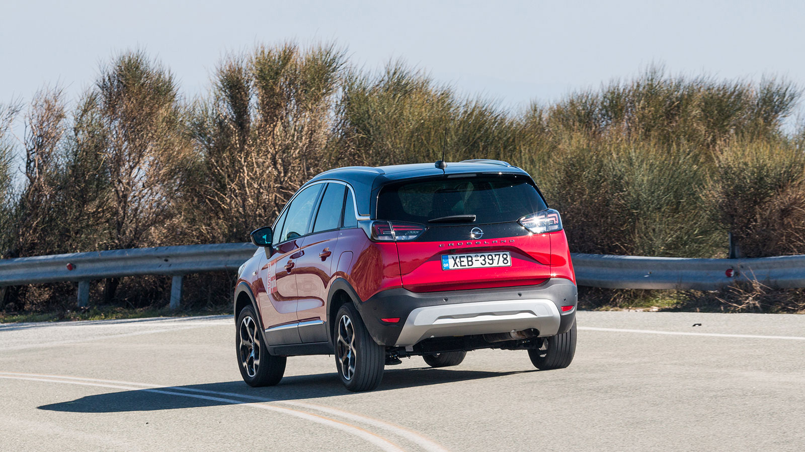 Opel Crossland που καίει λιγότερο ή Fiat 500Χ με top τιμή;