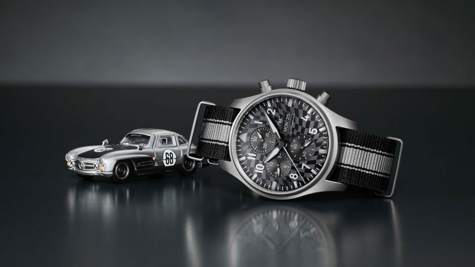 Ρολόι της IWC συνδεδεμένο με τα Hot Wheels