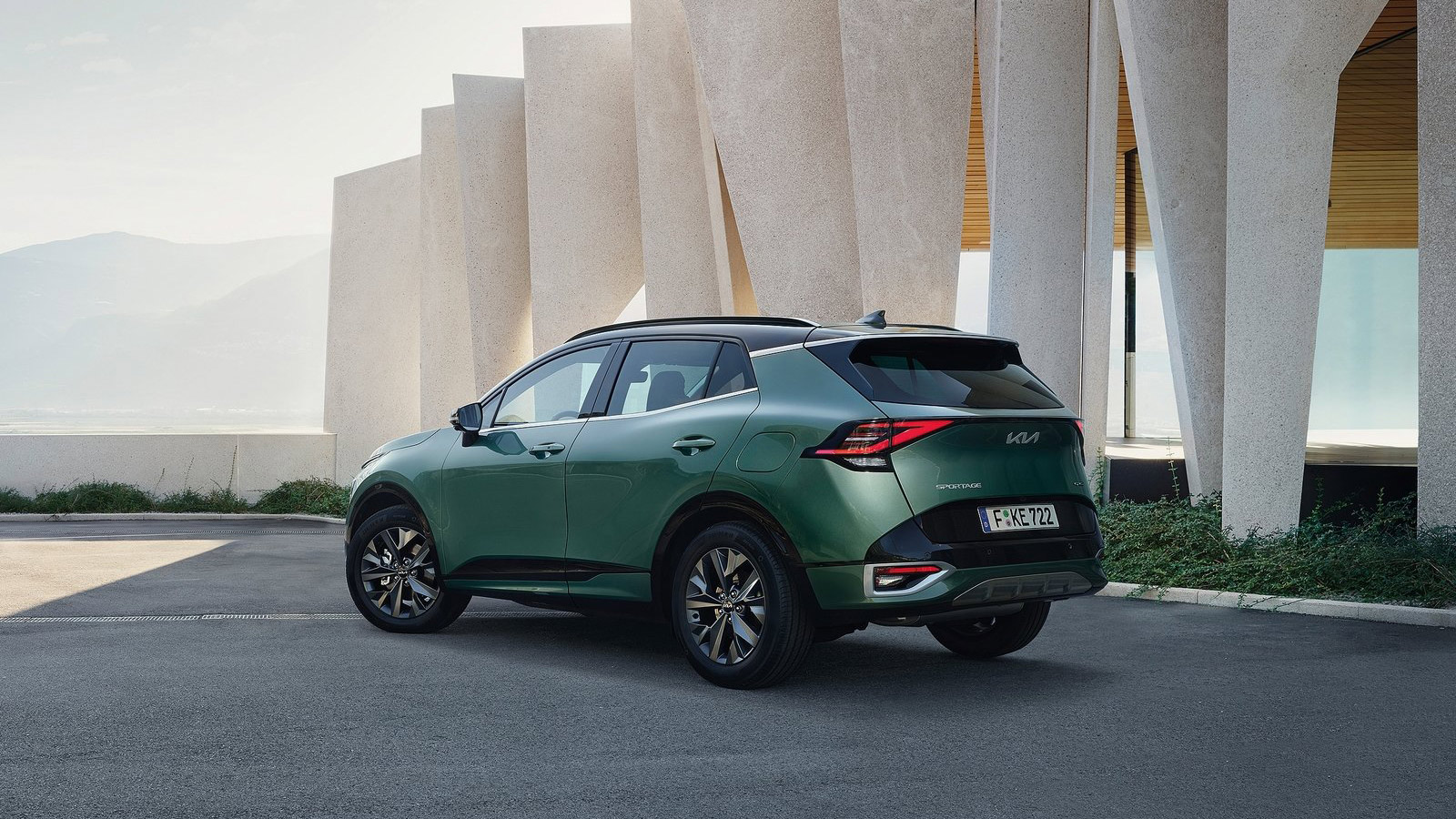 Old Vs New: Ριζικά αλλαγμένο το νέο Kia Sportage στην 5η του γενιά 