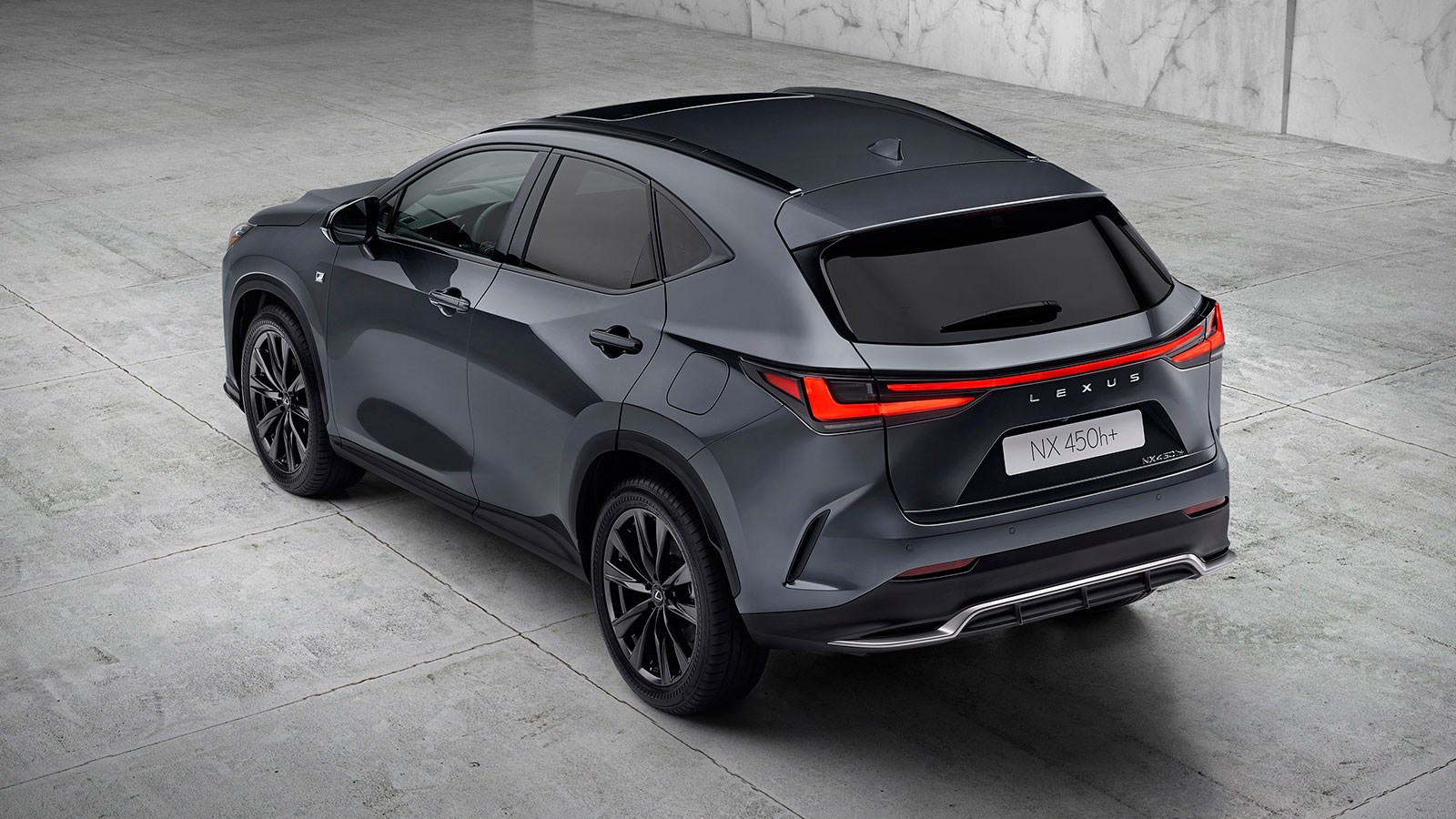 Νέο Lexus NX: Το πρώτο Plug-in μοντέλο της Lexus
