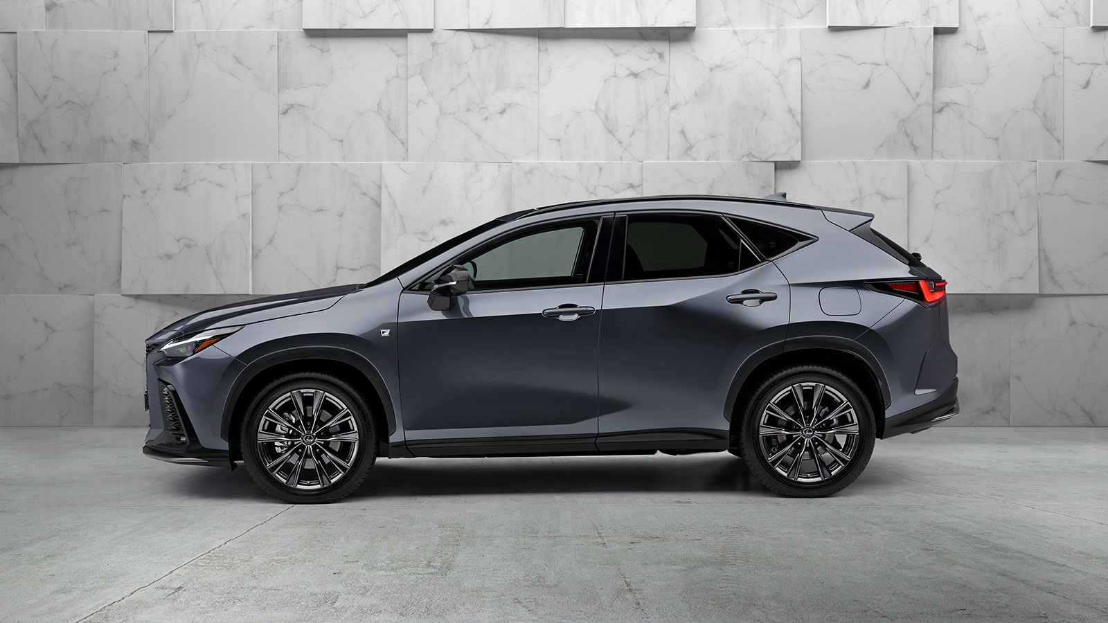 Νέο Lexus NX: Το πρώτο Plug-in μοντέλο της Lexus