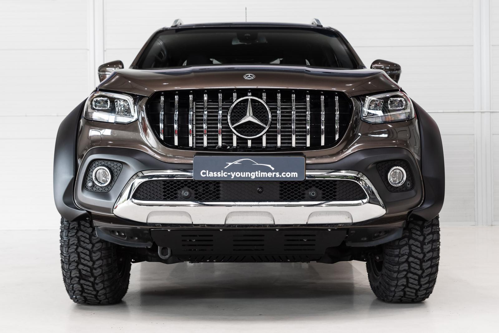 Η θηριώδης Mercedes X-Class με τους 6 τροχούς